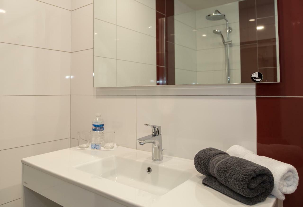 אוטרוט Les Chambres Chez Christine מראה חיצוני תמונה